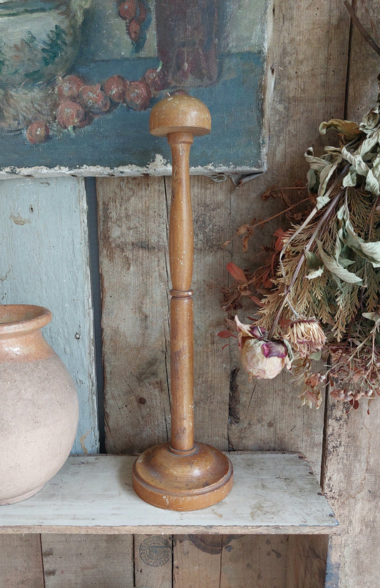 Ancien Porte chapeau
