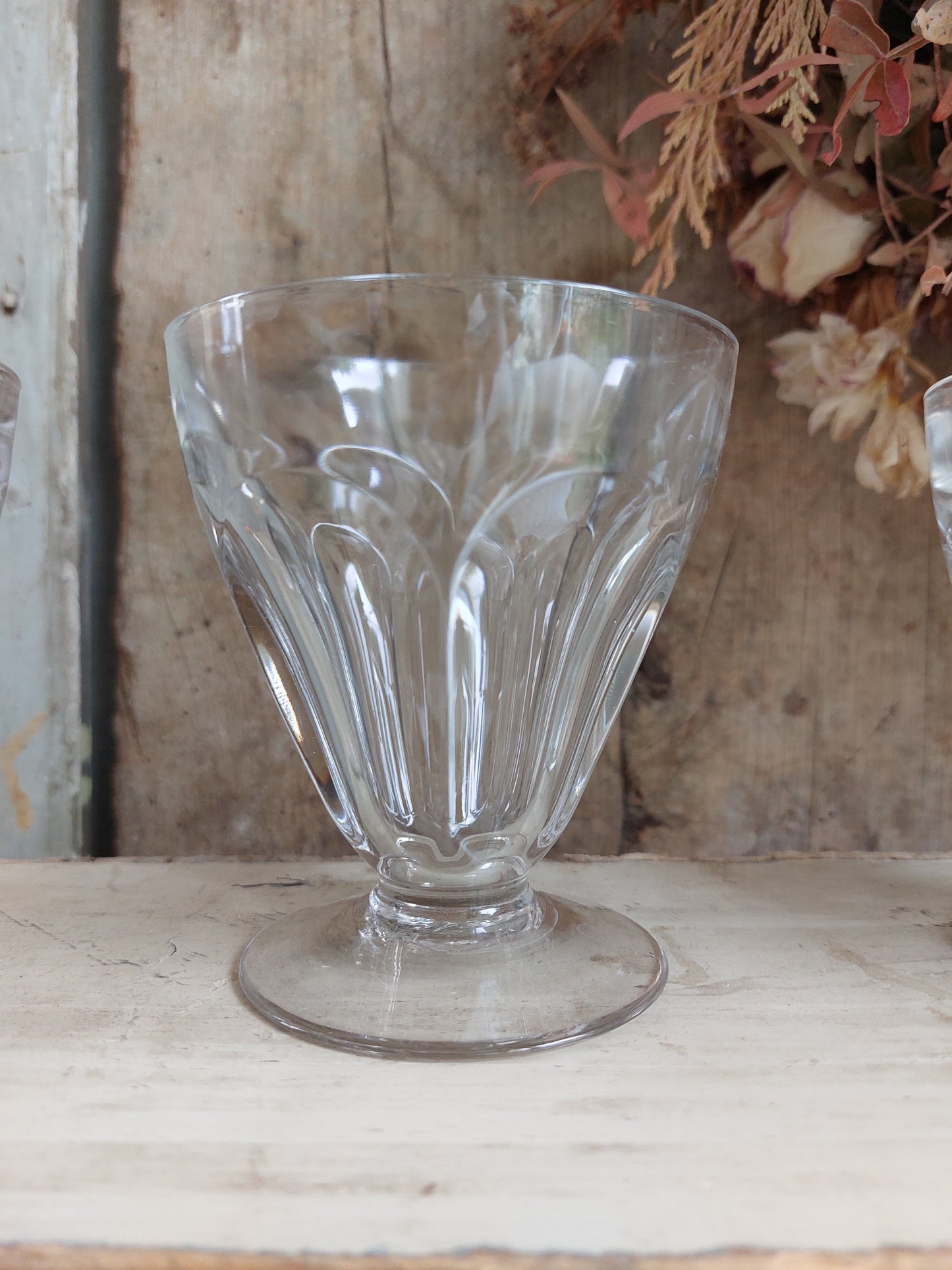 Lot de 6 verres à vin blanc anciens