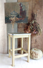 Ancien tabouret de cuisine
