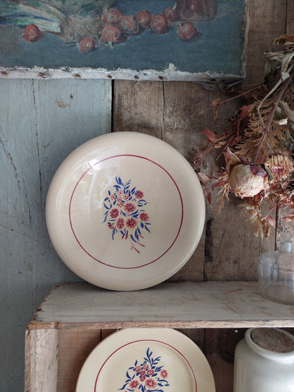 Lot de 7 assiettes plates, 7 assiettes à dessert, 1 plat creux Badonviller modèle « Francine »