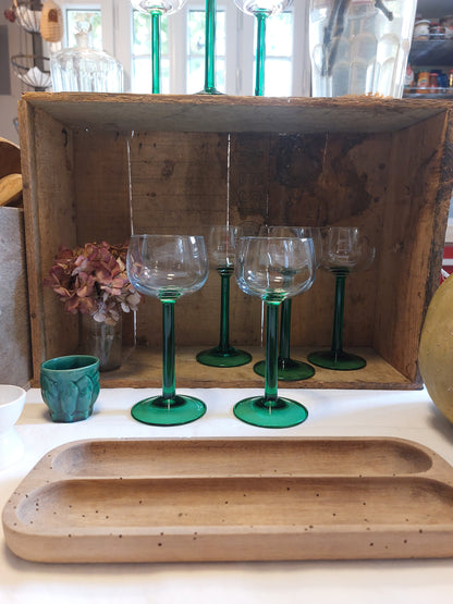 Ensemble de 8 verres à pied vintage